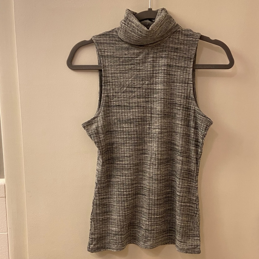 Grey tank with turtle neck!